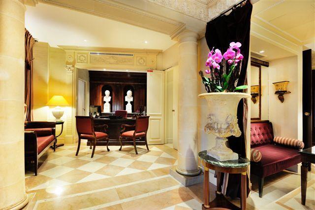 Hotel Des Grands Hommes Parijs